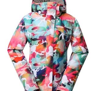 Women's Multicolor Camouflage Hooded Ski Jacket